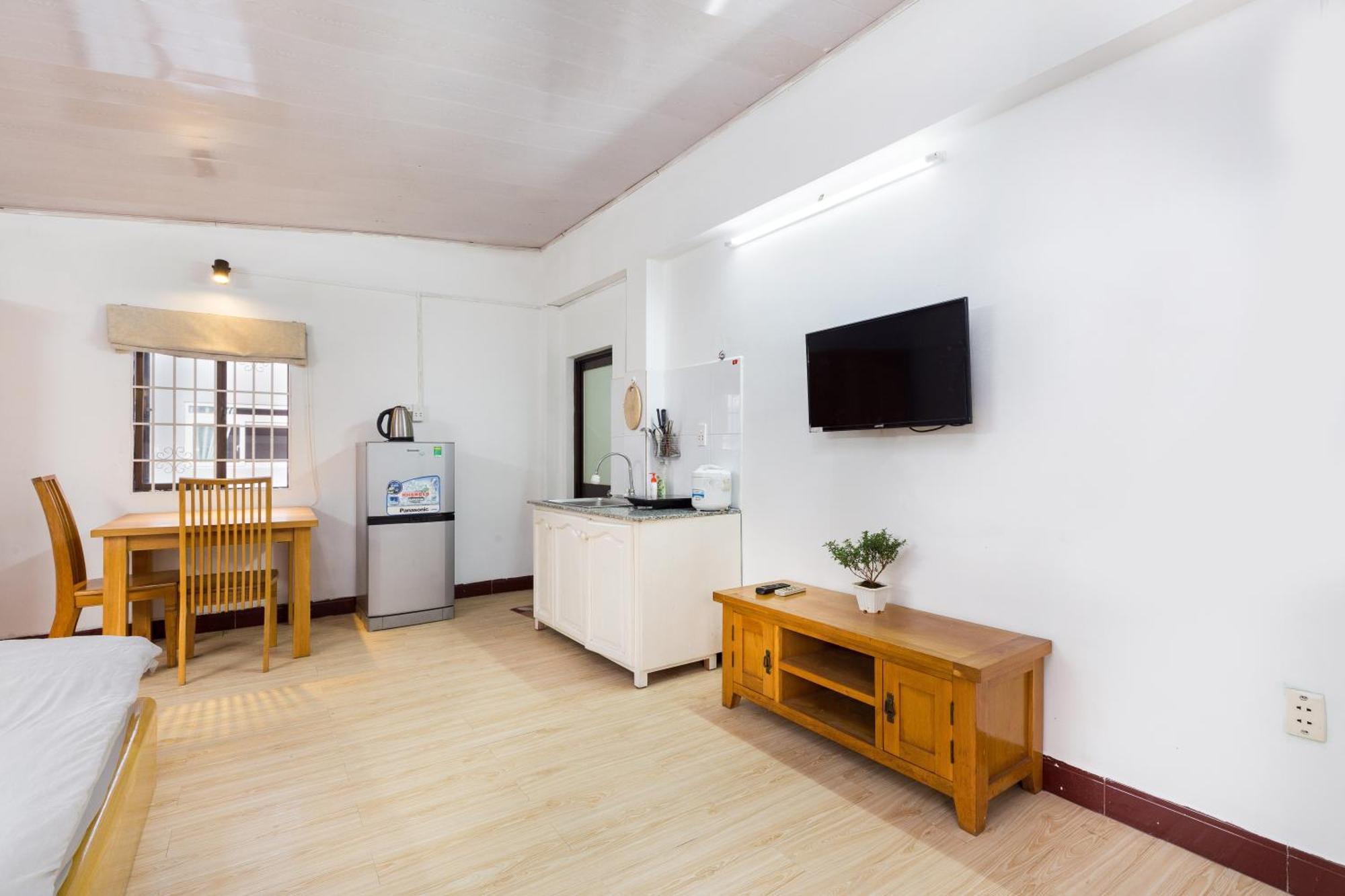 Halo Serviced Apartment Хошимін Екстер'єр фото