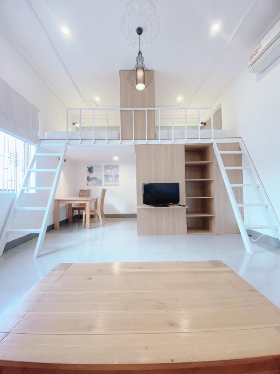Halo Serviced Apartment Хошимін Екстер'єр фото